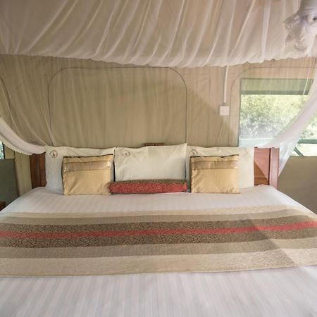 Twiga Safari Lodge Paraa 外观 照片