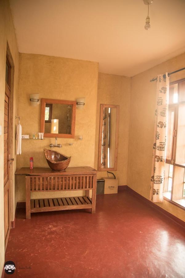 Twiga Safari Lodge Paraa 外观 照片