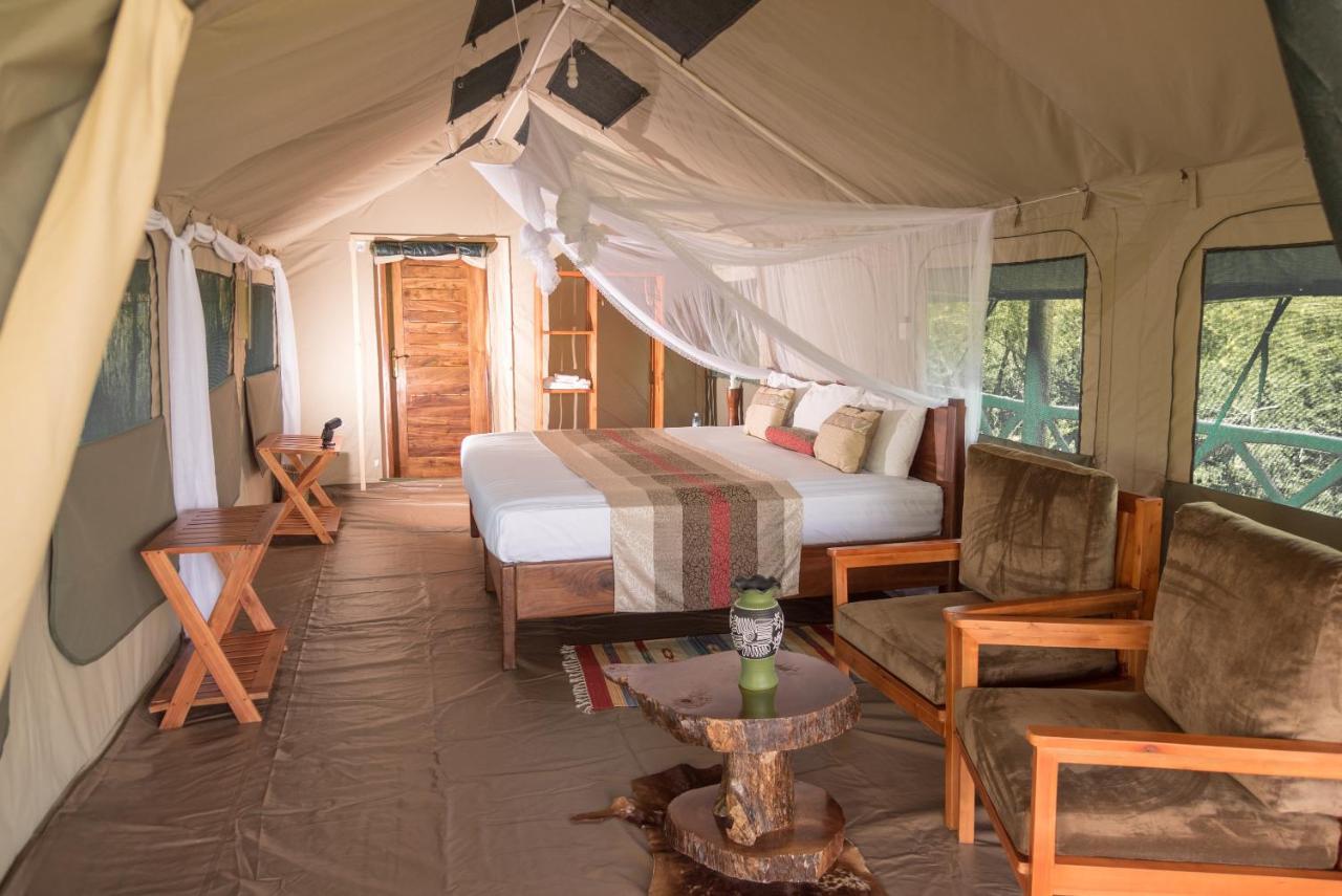 Twiga Safari Lodge Paraa 外观 照片